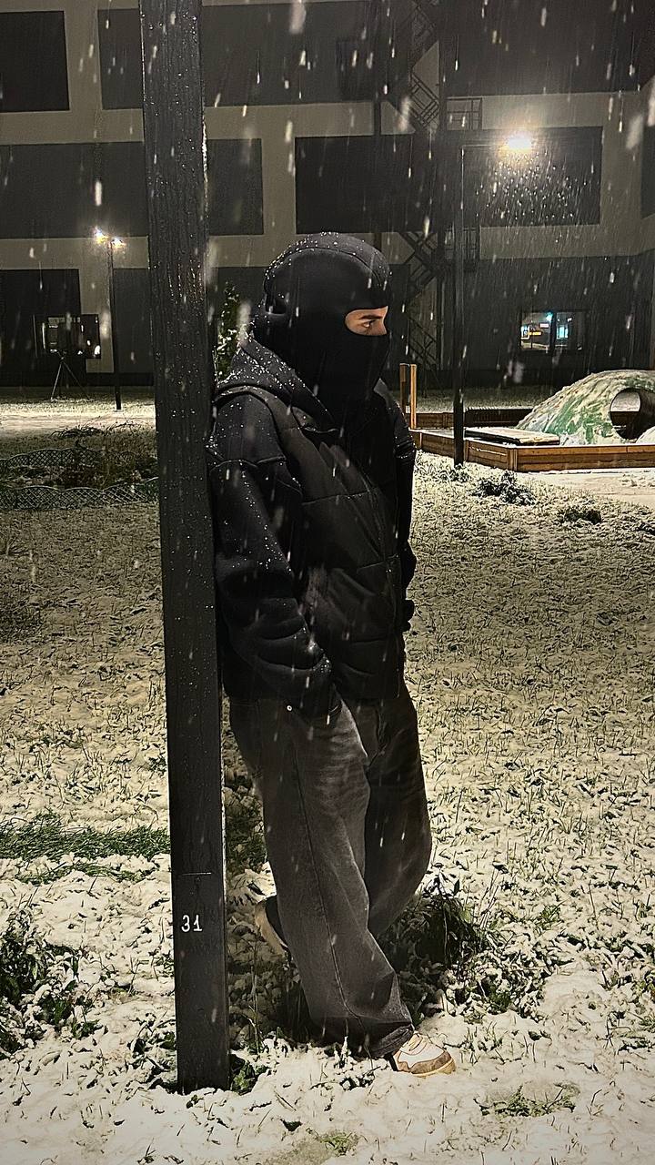 Hood Armour - Zip-Up Hoodie Unisex